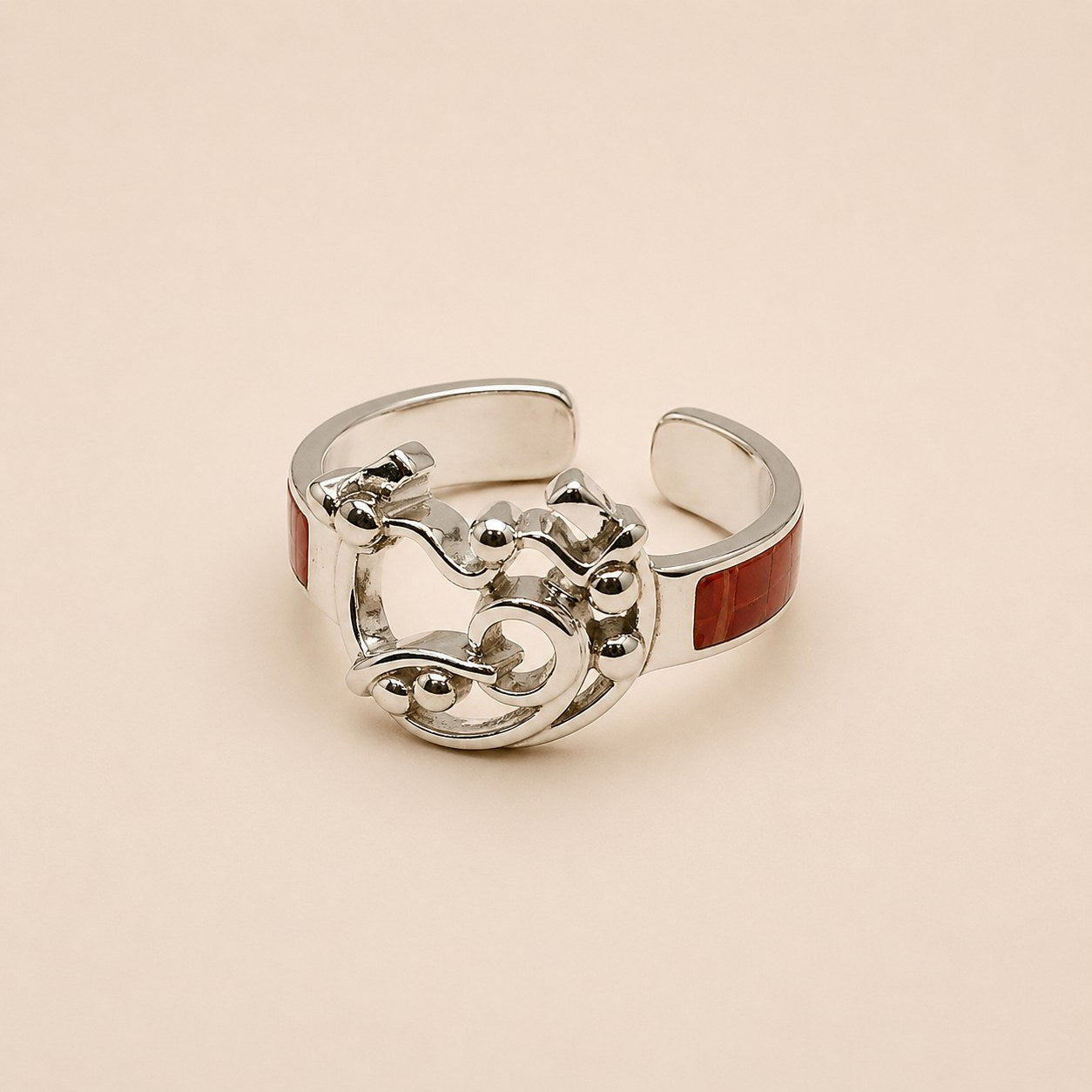 Bin Assaf Bint Abouya — Handmade Sterling Silver .925 Ring